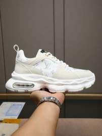 Picture of Louis Vuitton Shoes _SKULVsz38-44hnq120317566